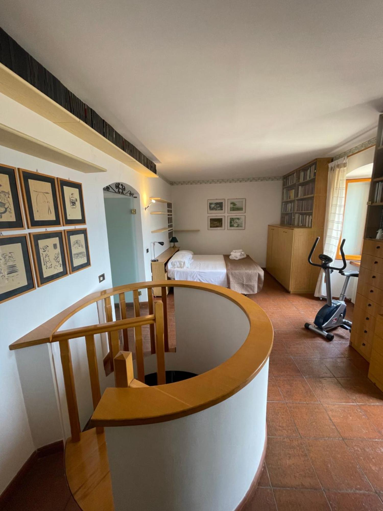 Апартаменты Happy House - Porta San Giacomo Ассизи Экстерьер фото